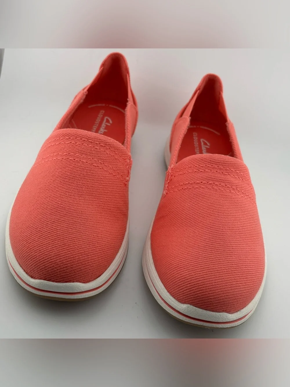 Clarks canvas slip